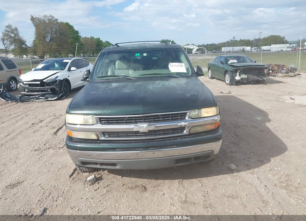 2004 CHEVROLET SUBURBAN 1500 LT VIN: 1GNEC16Z14J224460