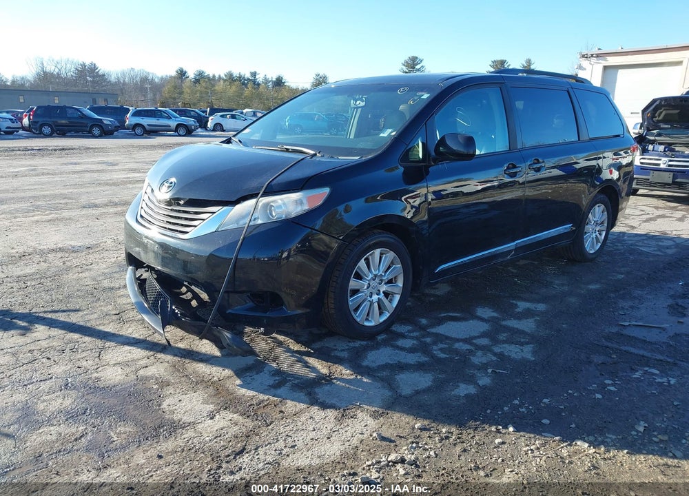 2011 TOYOTA SIENNA XLE VIN: 5TDDK3DC6BS017578