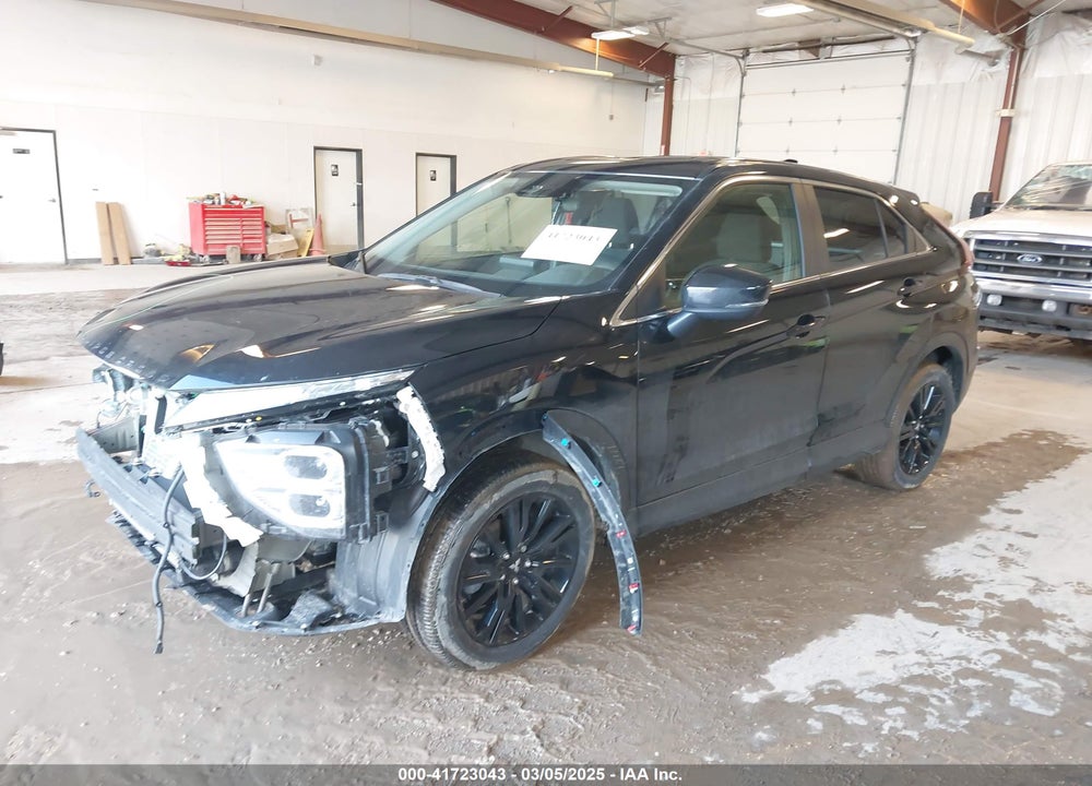 2024 MITSUBISHI ECLIPSE CROSS LE VIN: JA4ATVAA2RZ013156