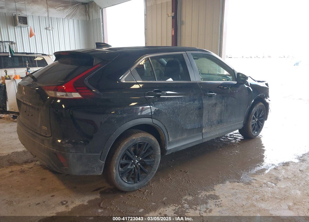 2024 MITSUBISHI ECLIPSE CROSS LE VIN: JA4ATVAA2RZ013156