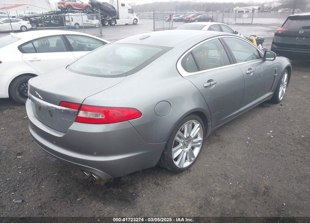 2010 JAGUAR XF VIN: SAJWA0HE2AMR63968
