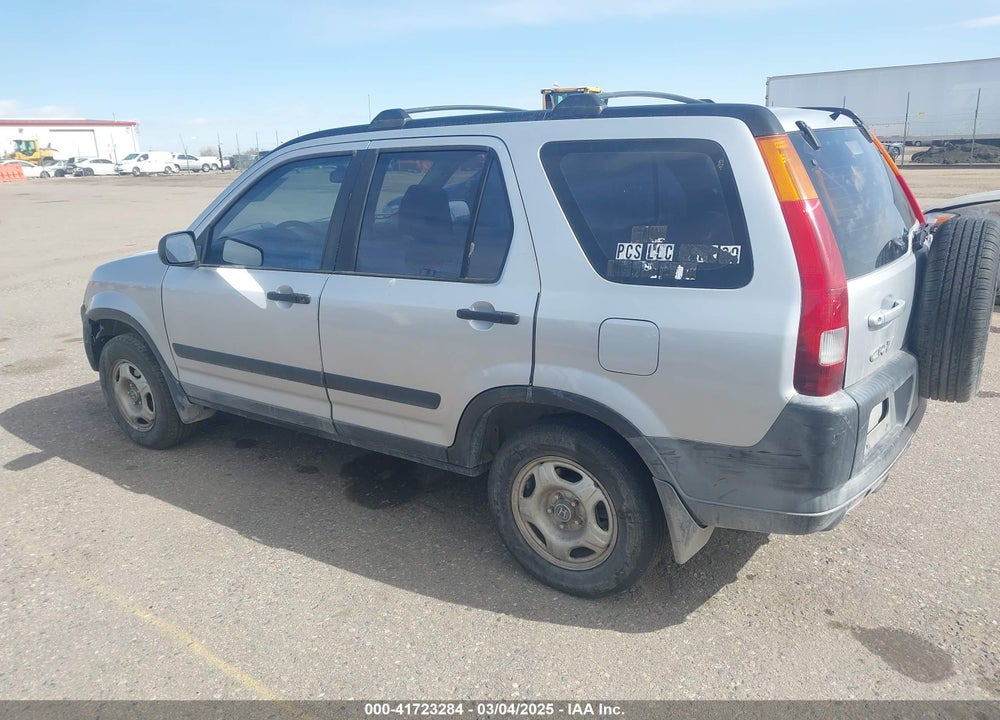 2002 HONDA CR-V LX VIN: JHLRD684X2C026325