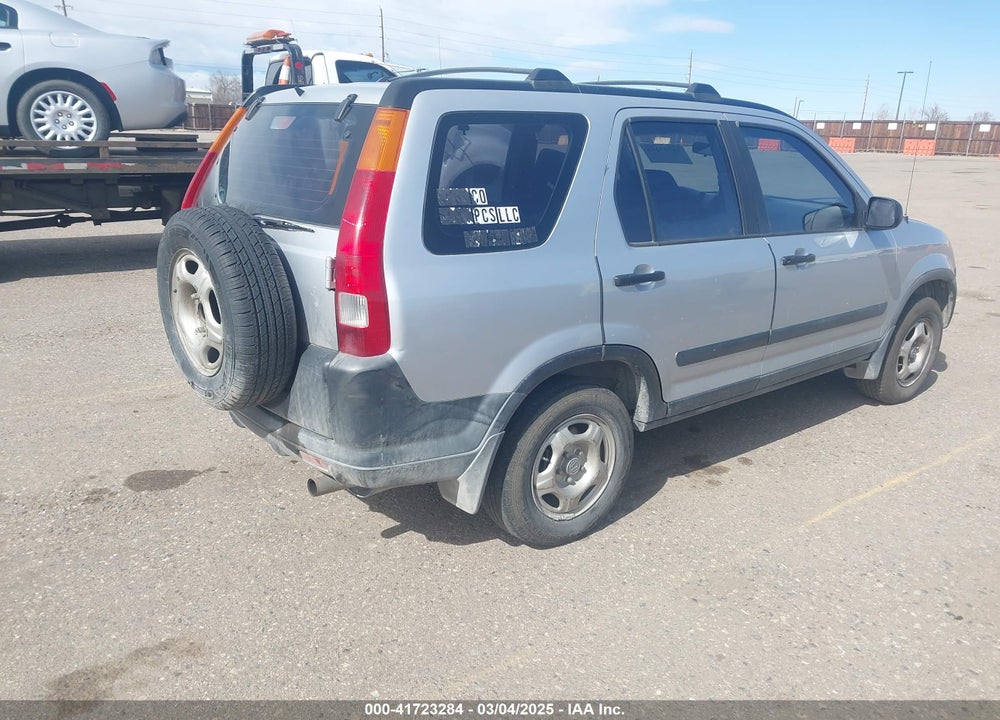 2002 HONDA CR-V LX VIN: JHLRD684X2C026325