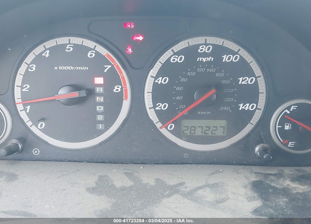 2002 HONDA CR-V LX VIN: JHLRD684X2C026325