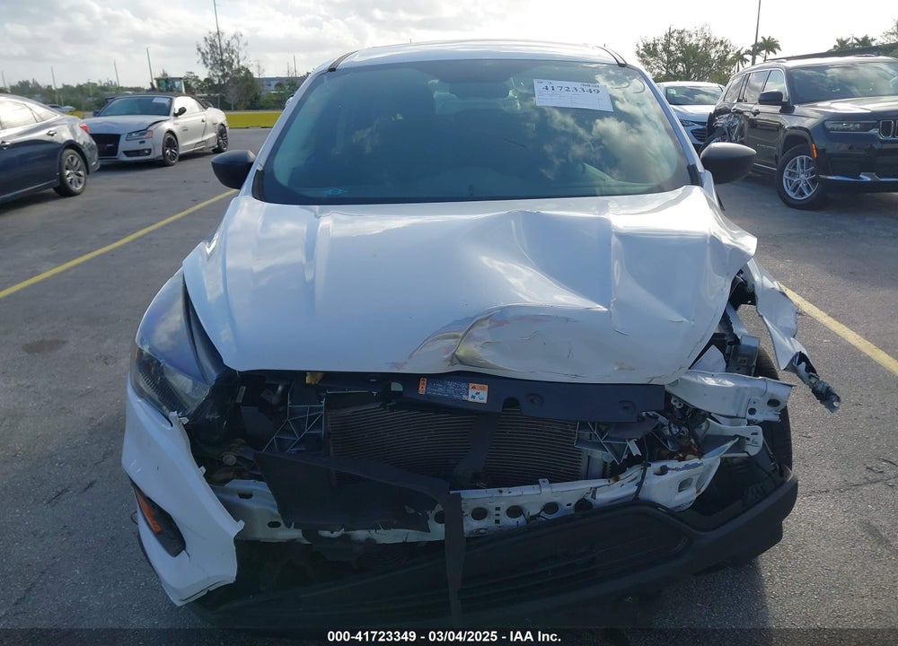 2019 FORD ESCAPE S VIN: 1FMCU0F7XKUA48053