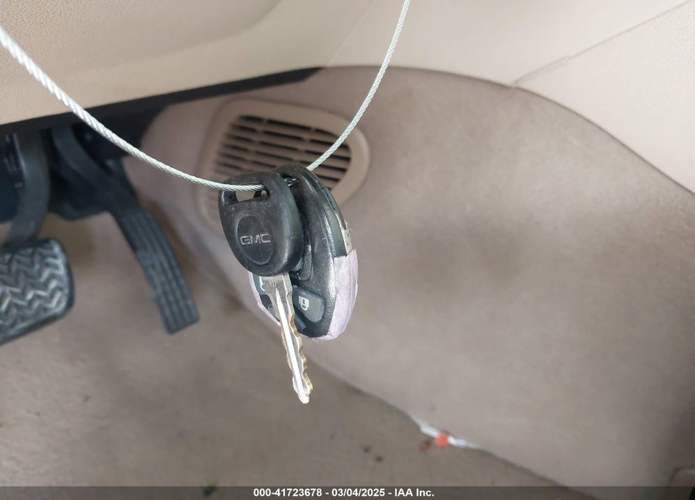 2011 GMC ACADIA VIN: 1GKKRRED9BJ395716