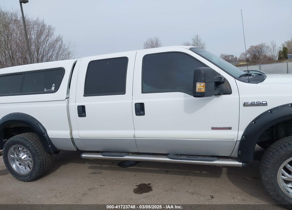2005 FORD F-250 LARIAT/XL/XLT VIN: 1FTSW21P55EC75565