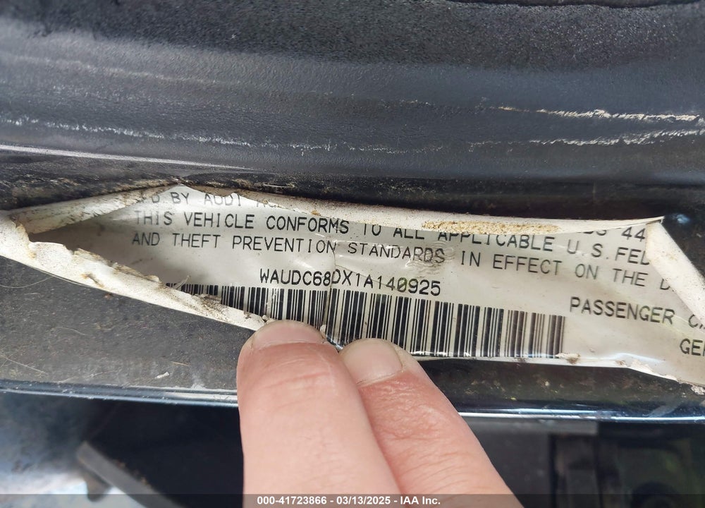 2001 AUDI A4 VIN: WAUDC68DX1A140925