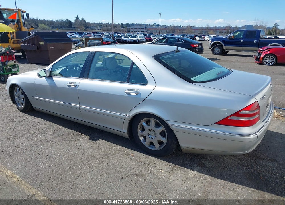 2000 MERCEDES-BENZ S 430 VIN: WDBNG70J7YA130395