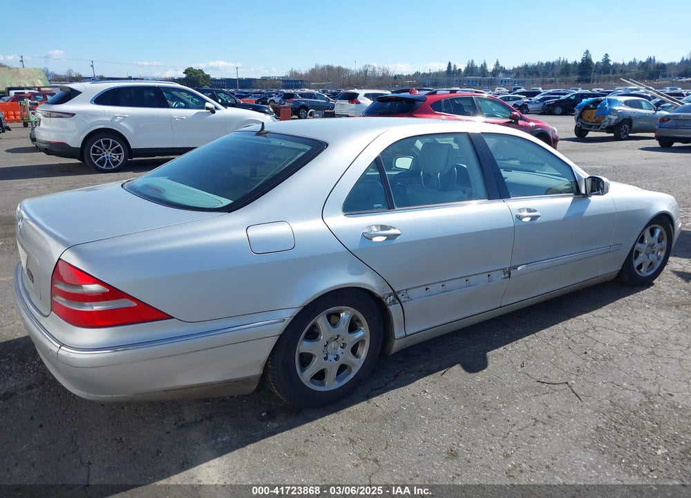 2000 MERCEDES-BENZ S 430 VIN: WDBNG70J7YA130395