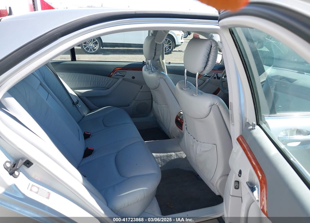 2000 MERCEDES-BENZ S 430 VIN: WDBNG70J7YA130395