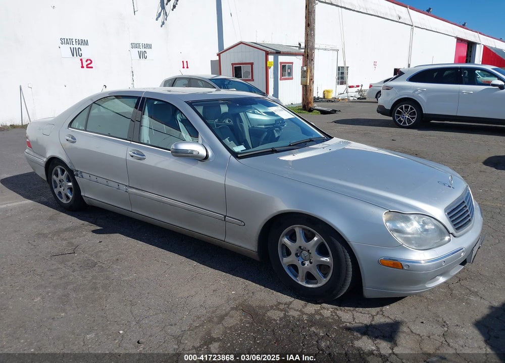 2000 MERCEDES-BENZ S 430 VIN: WDBNG70J7YA130395