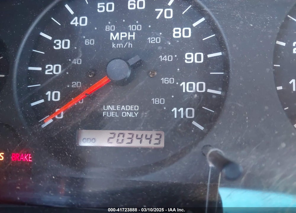 2000 NISSAN XTERRA VIN: 5N1ED28T5YC585359