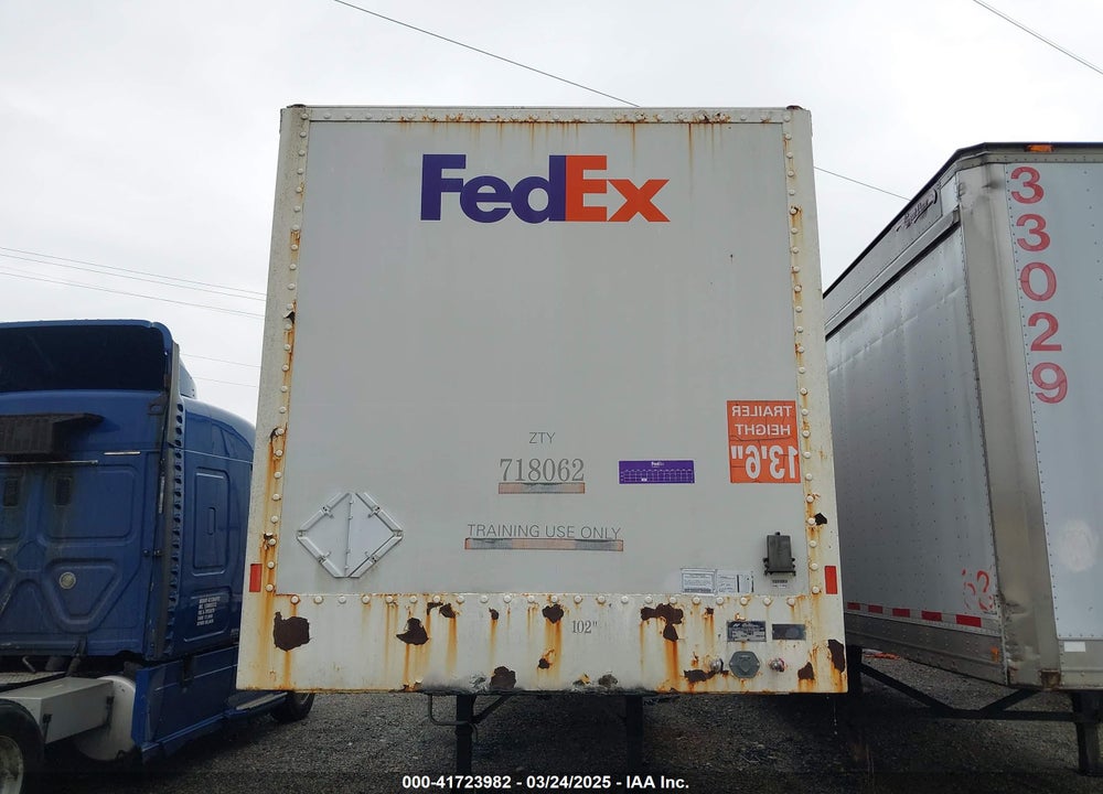 1988 UTILITY TRAILER MFG VIN: 1UYLS2460JA809612
