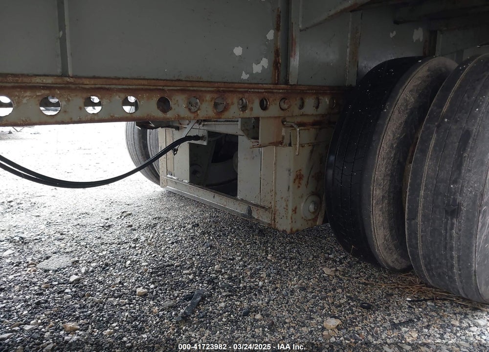 1988 UTILITY TRAILER MFG VIN: 1UYLS2460JA809612
