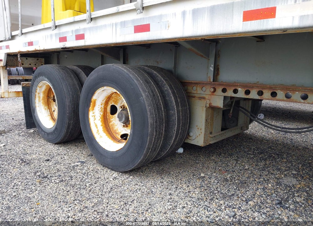 1988 UTILITY TRAILER MFG VIN: 1UYLS2460JA809612