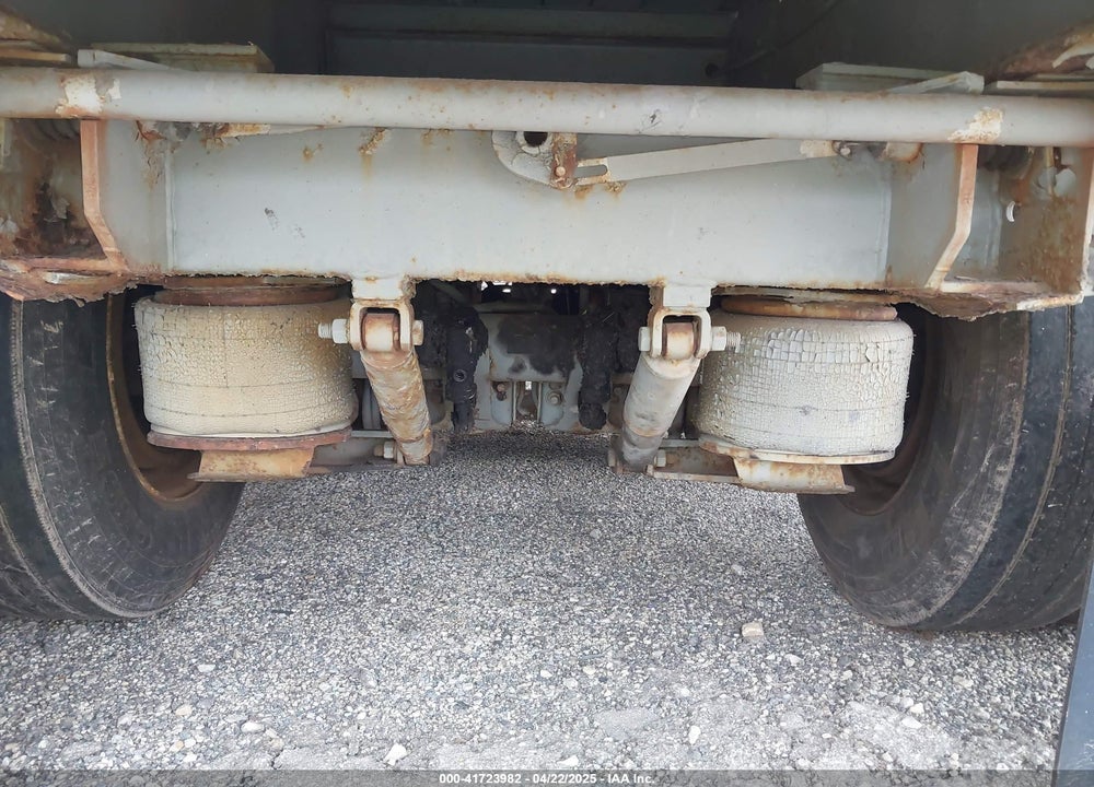 1988 UTILITY TRAILER MFG VIN: 1UYLS2460JA809612
