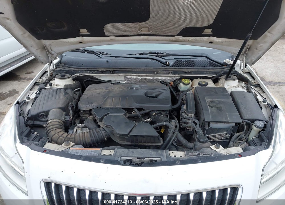2011 BUICK REGAL VIN: W04GS5EC2B1003708