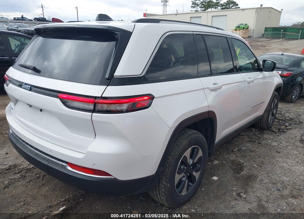 2024 JEEP GRAND CHEROKEE 4XE VIN: 1C4RJYB69RC720946