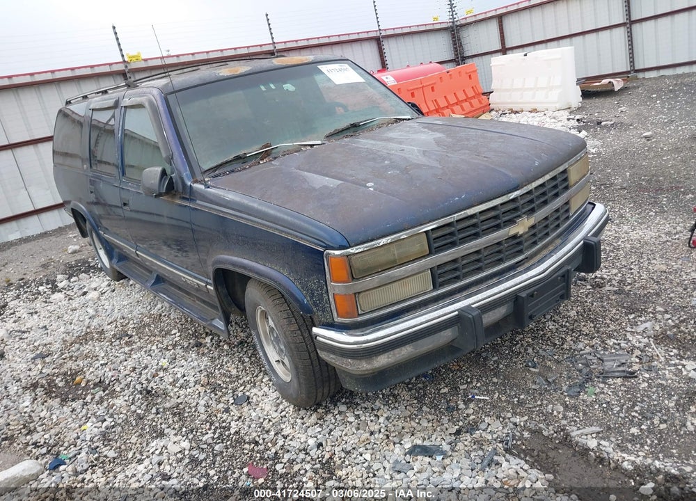 1993 CHEVROLET SUBURBAN C1500 VIN: 1GNEC16KXPJ362585