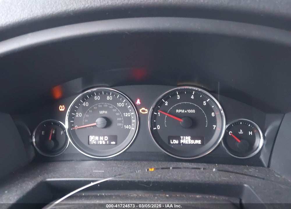 2010 JEEP COMMANDER VIN: 1J4RG4GK2AC101505