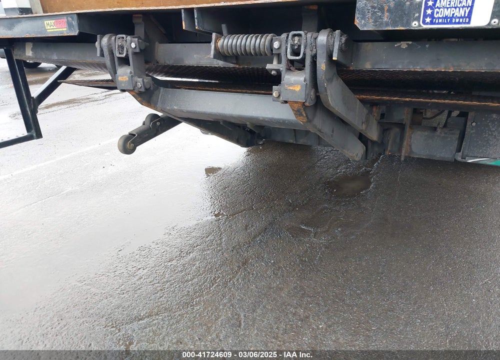 2022 ISUZU NPR XD VIN: JALC4W164N7K01369