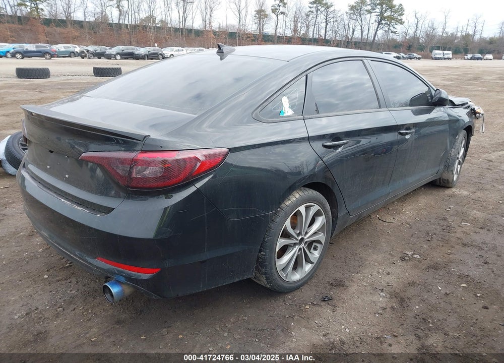 2015 HYUNDAI SONATA VIN: 5NPE24AF0FH222138
