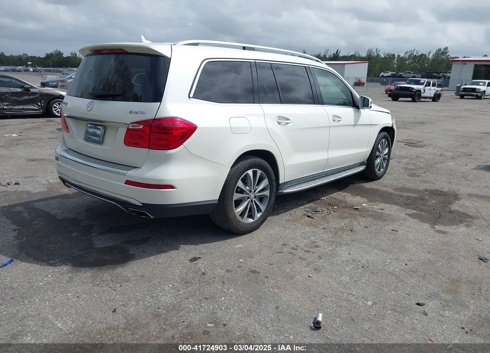 2015 MERCEDES-BENZ GL-CLASS VIN: 4JGDF6EE6FA501500