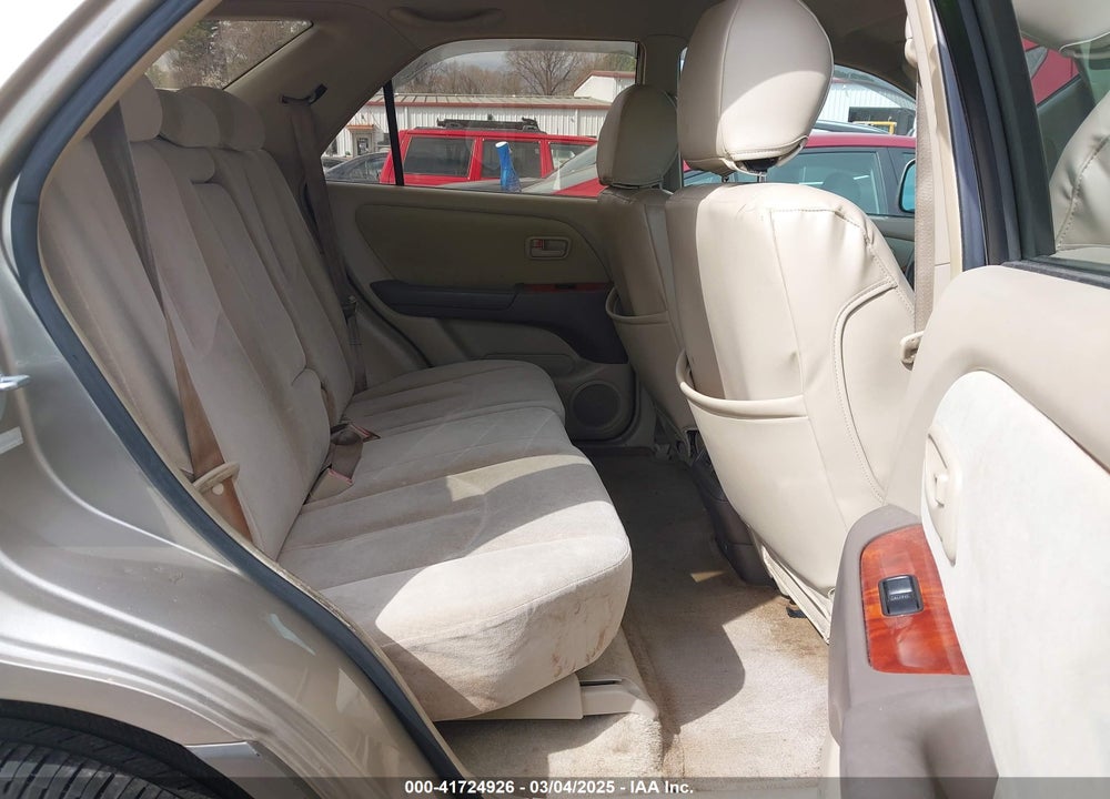 2000 LEXUS RX 300 VIN: JT6GF10U8Y0064621