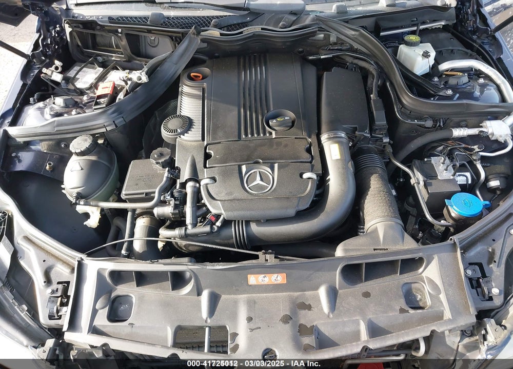 2014 MERCEDES-BENZ C 250 VIN: WDDGJ4HB7EG195043