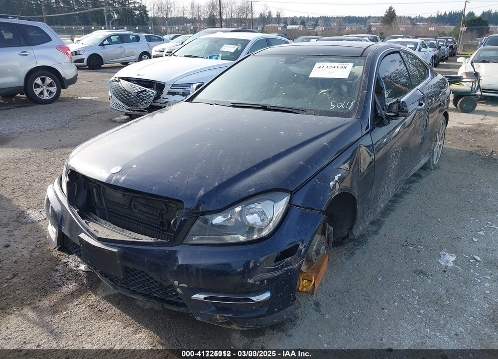 2014 MERCEDES-BENZ C 250 VIN: WDDGJ4HB7EG195043