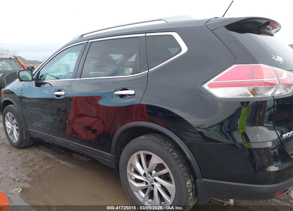 2015 NISSAN ROGUE VIN: 5N1AT2MV5FC750428
