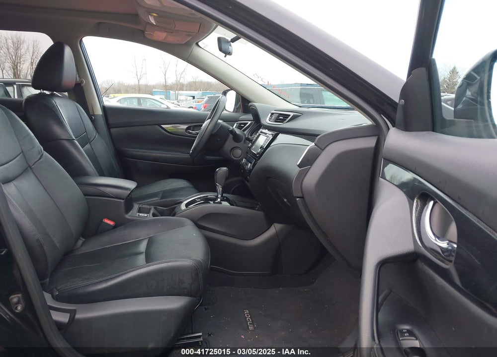2015 NISSAN ROGUE VIN: 5N1AT2MV5FC750428