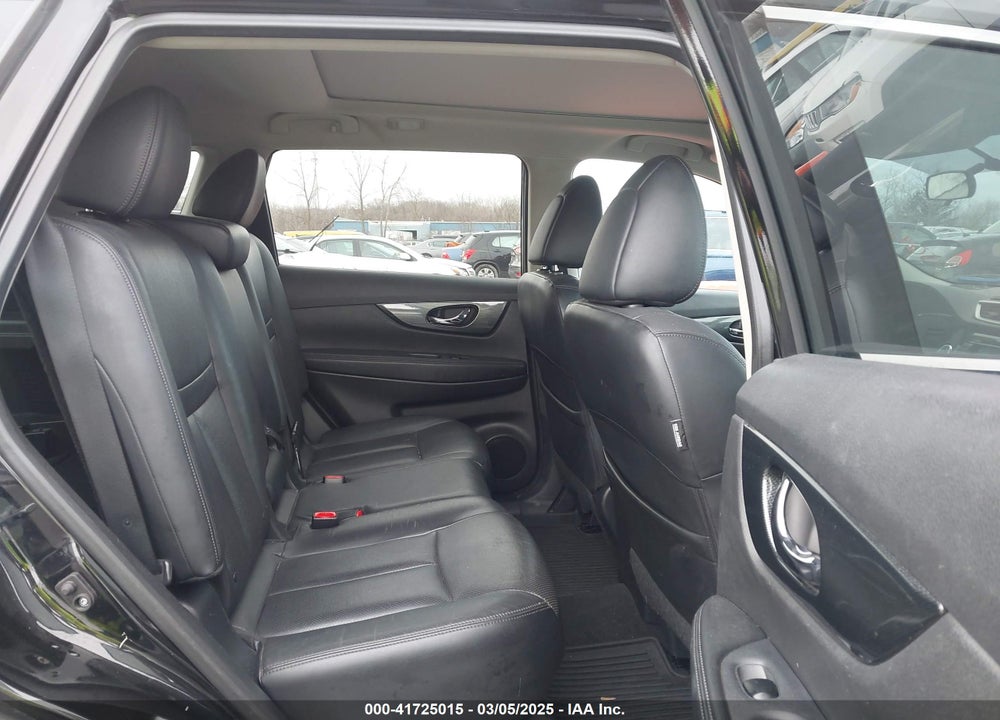 2015 NISSAN ROGUE VIN: 5N1AT2MV5FC750428