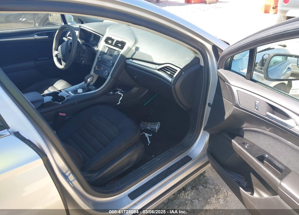 2014 FORD FUSION SE VIN: 1FA6P0H73E5364579