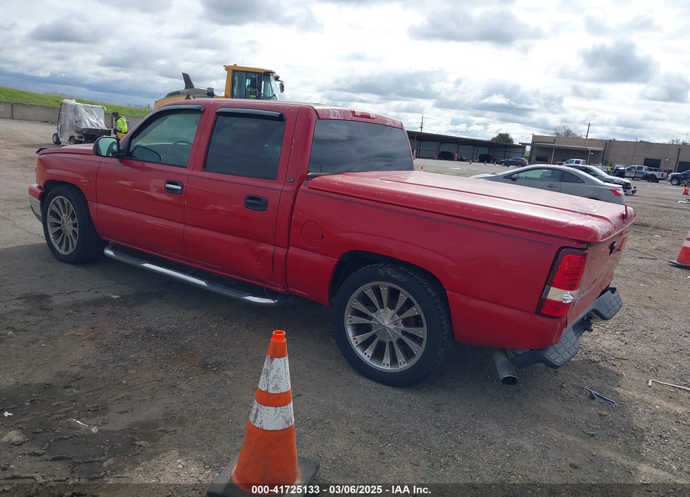 2006 CHEVROLET SILVERADO 1500 VIN: 2GCEC13T161120735