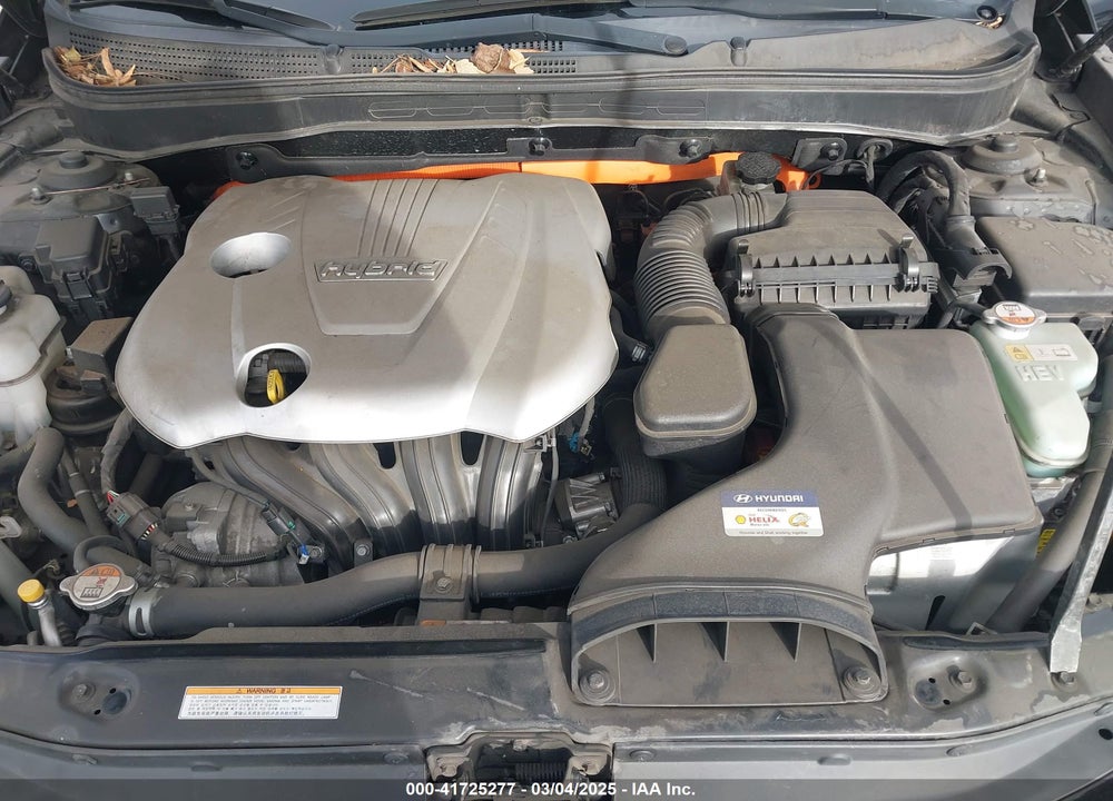2015 HYUNDAI SONATA HYBRID VIN: KMHEC4A42FA137719
