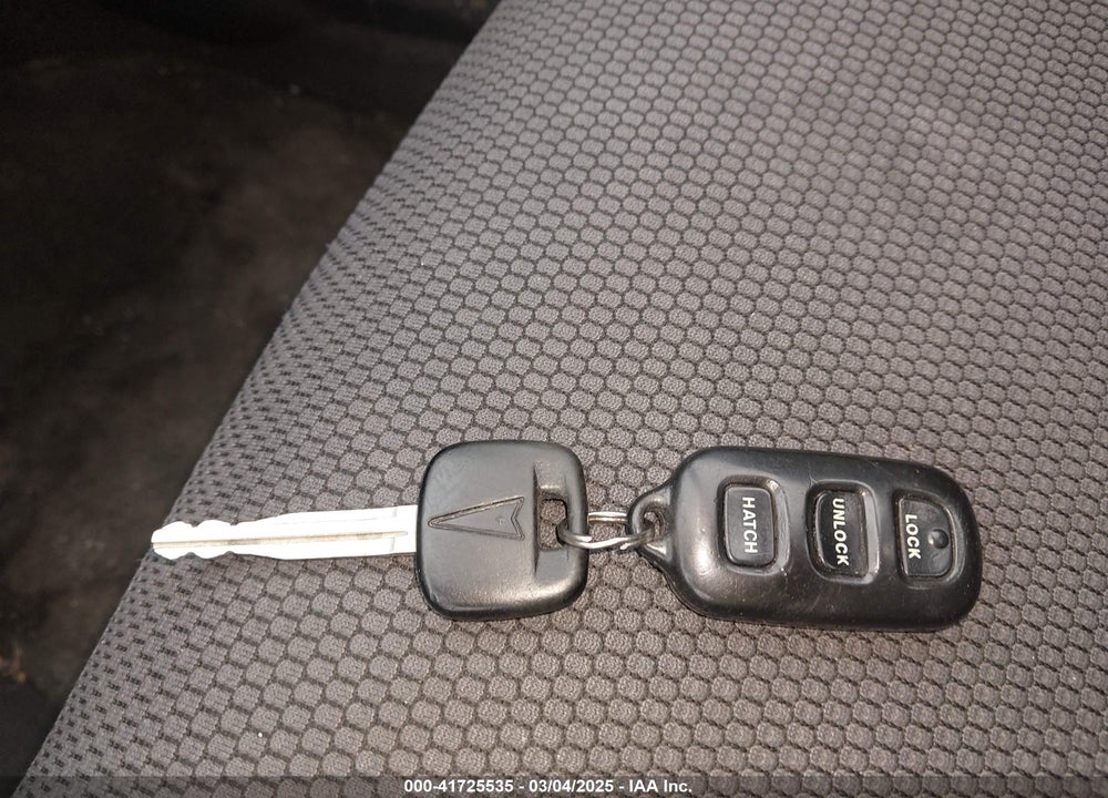 2005 PONTIAC VIBE VIN: 5Y2SL66875Z401967