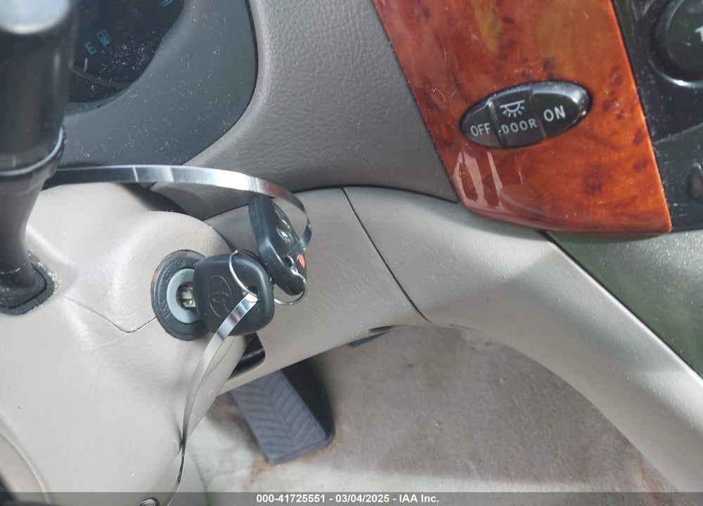 2006 TOYOTA SIENNA XLE LIMITED VIN: 5TDZA22C16S571350