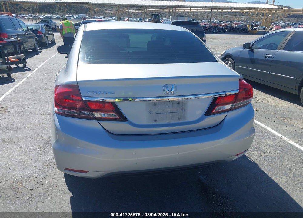 2014 HONDA CIVIC LX VIN: 19XFB2F59EE261712