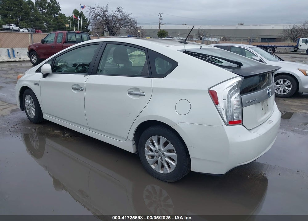 2013 TOYOTA PRIUS PLUG-IN VIN: JTDKN3DPXD3037290