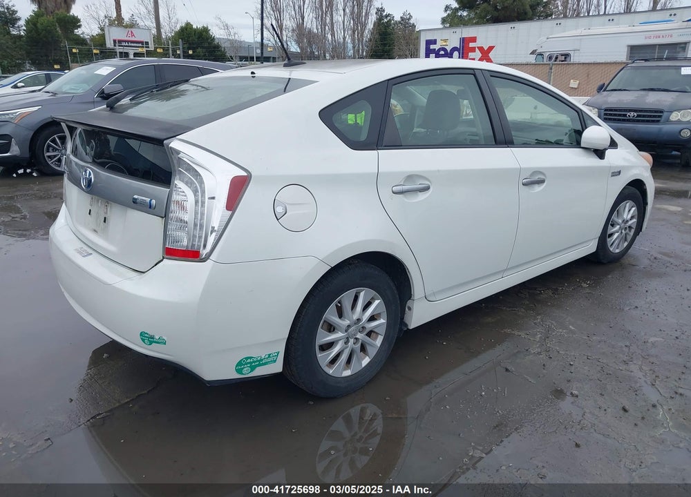 2013 TOYOTA PRIUS PLUG-IN VIN: JTDKN3DPXD3037290