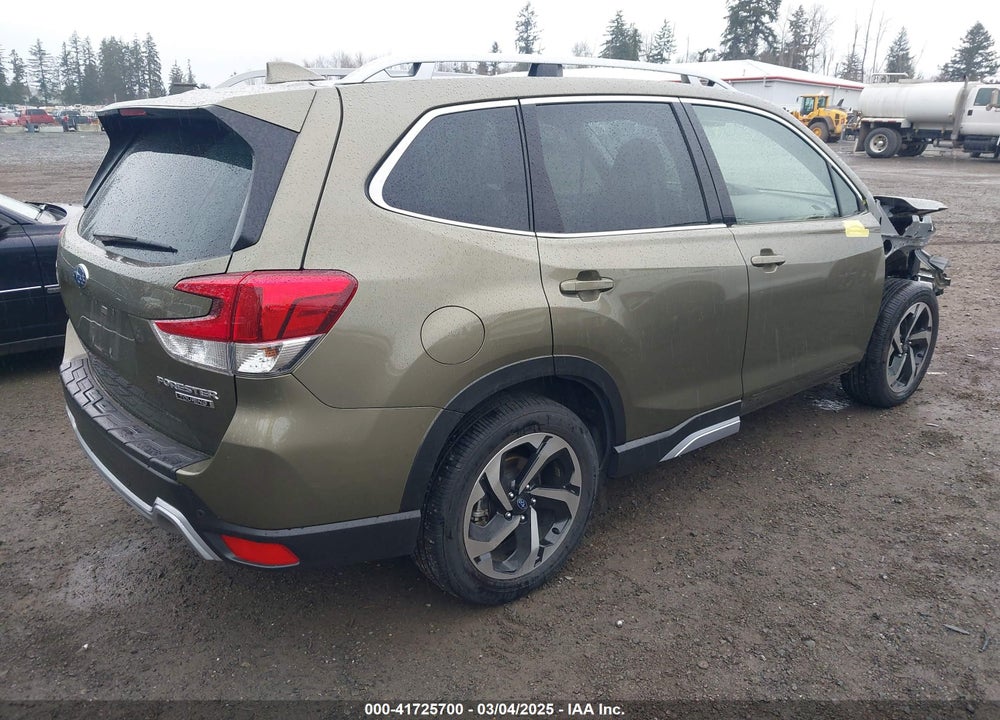 2023 SUBARU FORESTER VIN: JF2SKARC1PH495490