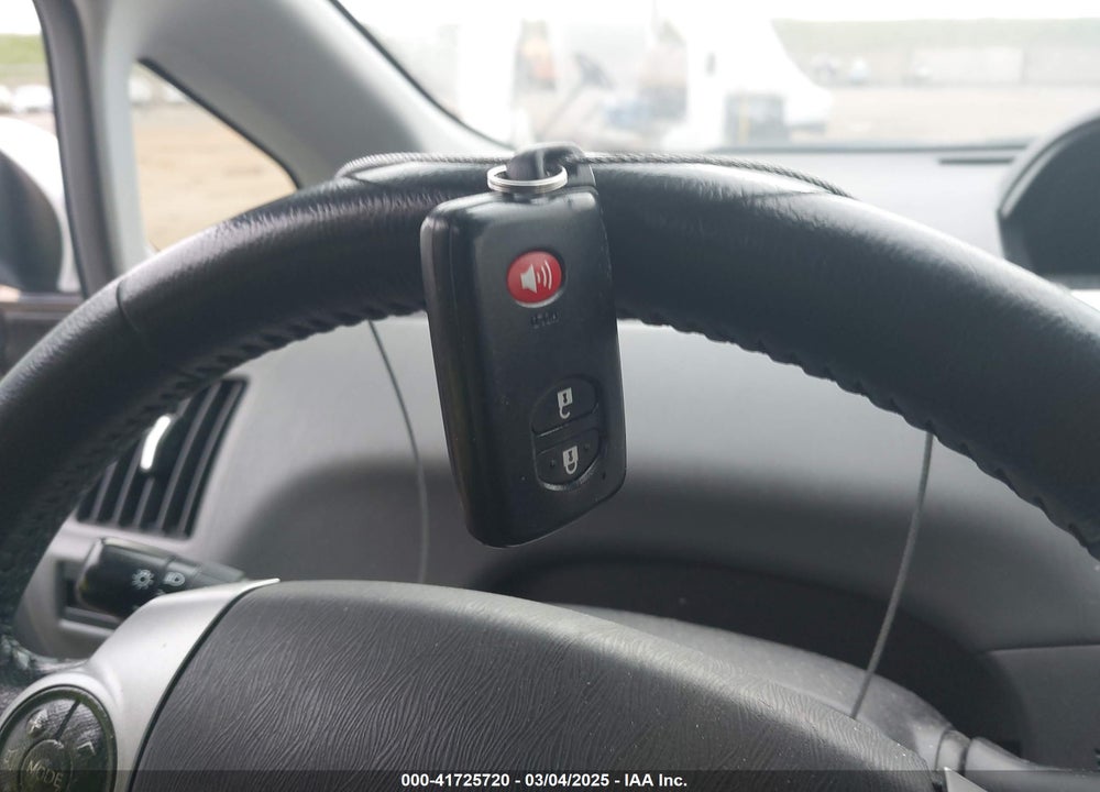 2014 TOYOTA PRIUS V FIVE VIN: JTDZN3EU6EJ005663