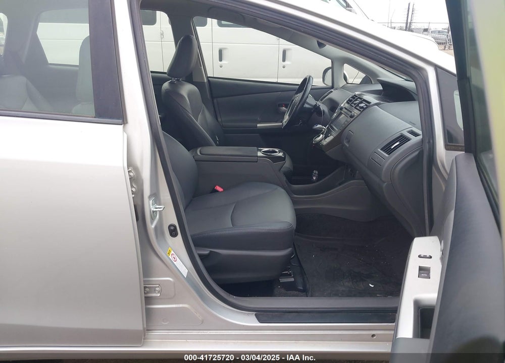 2014 TOYOTA PRIUS V FIVE VIN: JTDZN3EU6EJ005663