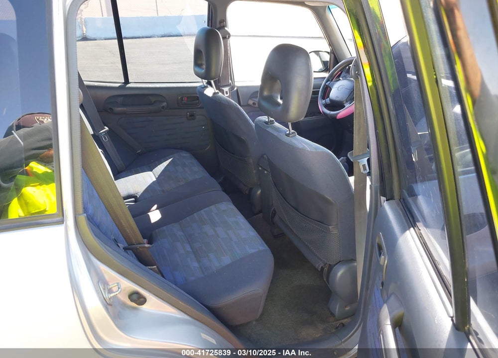 1997 TOYOTA RAV4 VIN: JT3HP10V7V7035721
