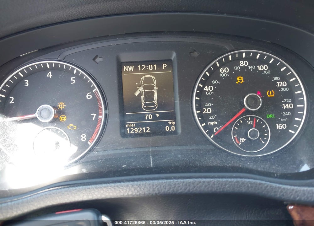 2012 VOLKSWAGEN PASSAT VIN: 1VWCM7A30CC093802