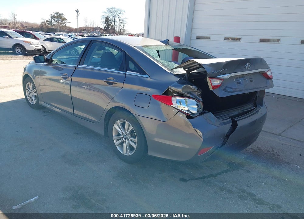2014 HYUNDAI SONATA VIN: 5NPEB4AC5EH902444