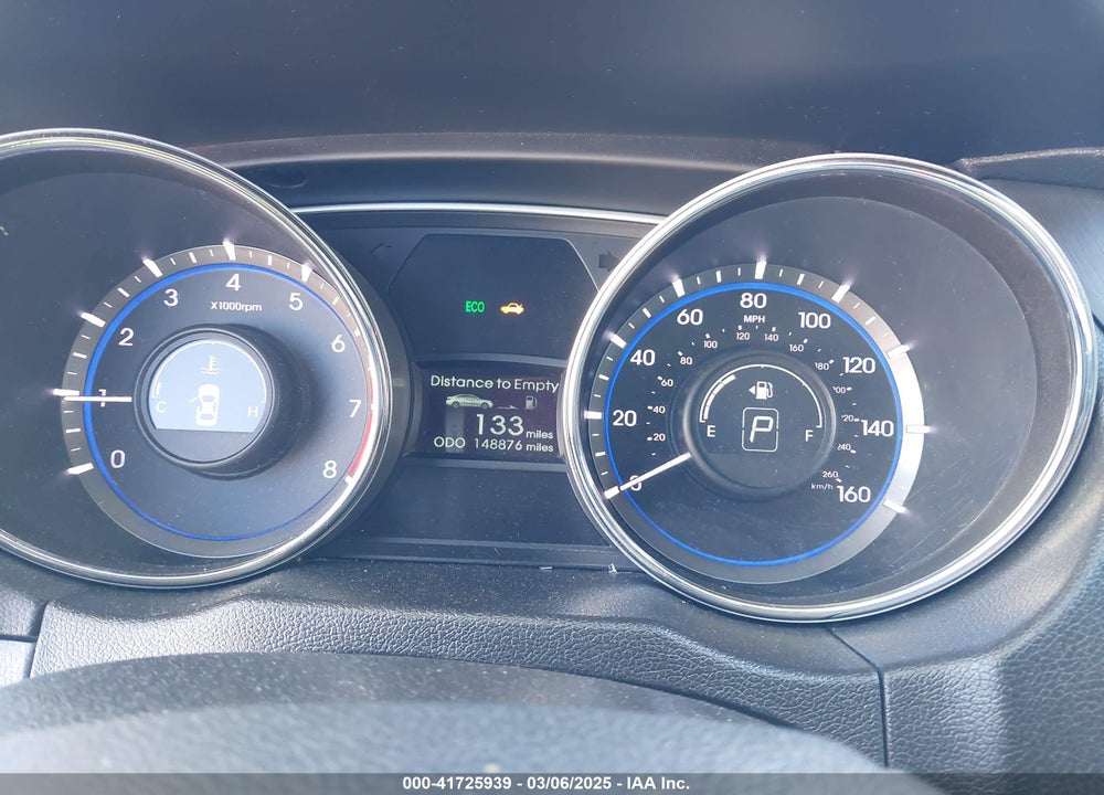 2014 HYUNDAI SONATA VIN: 5NPEB4AC5EH902444