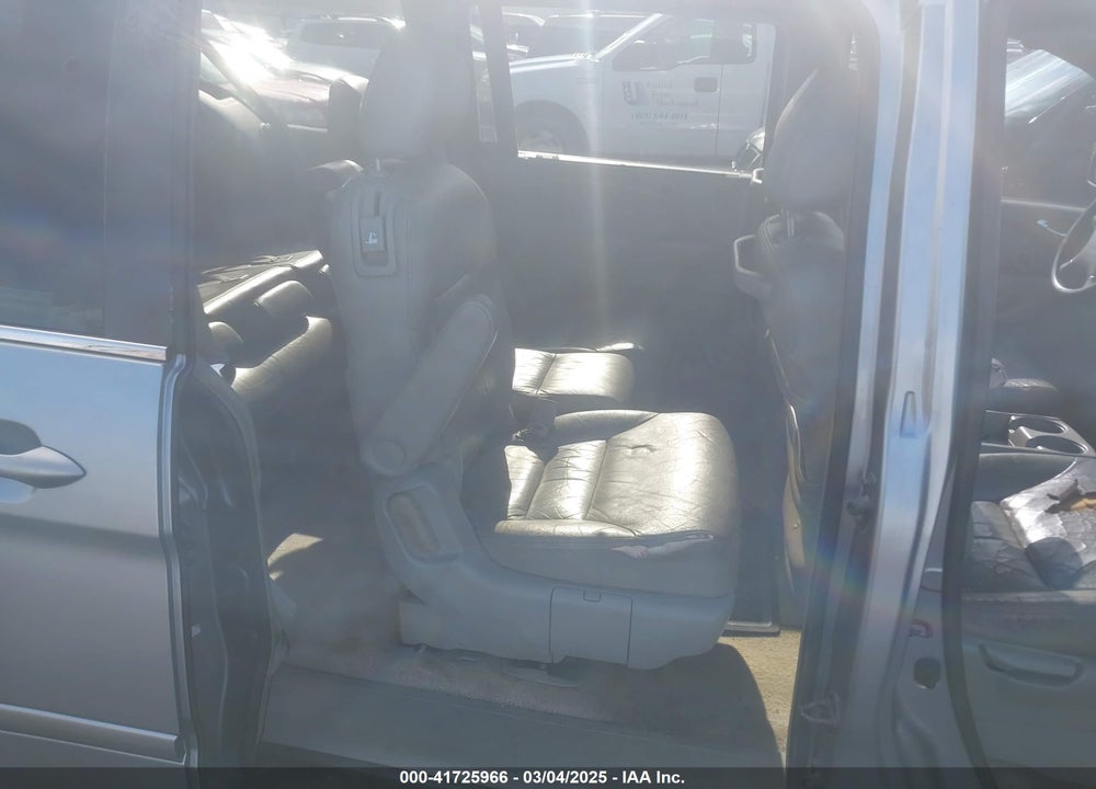 2006 HONDA ODYSSEY EX-L VIN: 5FNRL386X6B018587